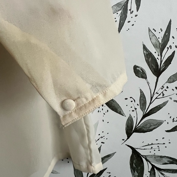 Hooper Associates vintage blouse ruffle design button down size 18 - Picture 4 of 4